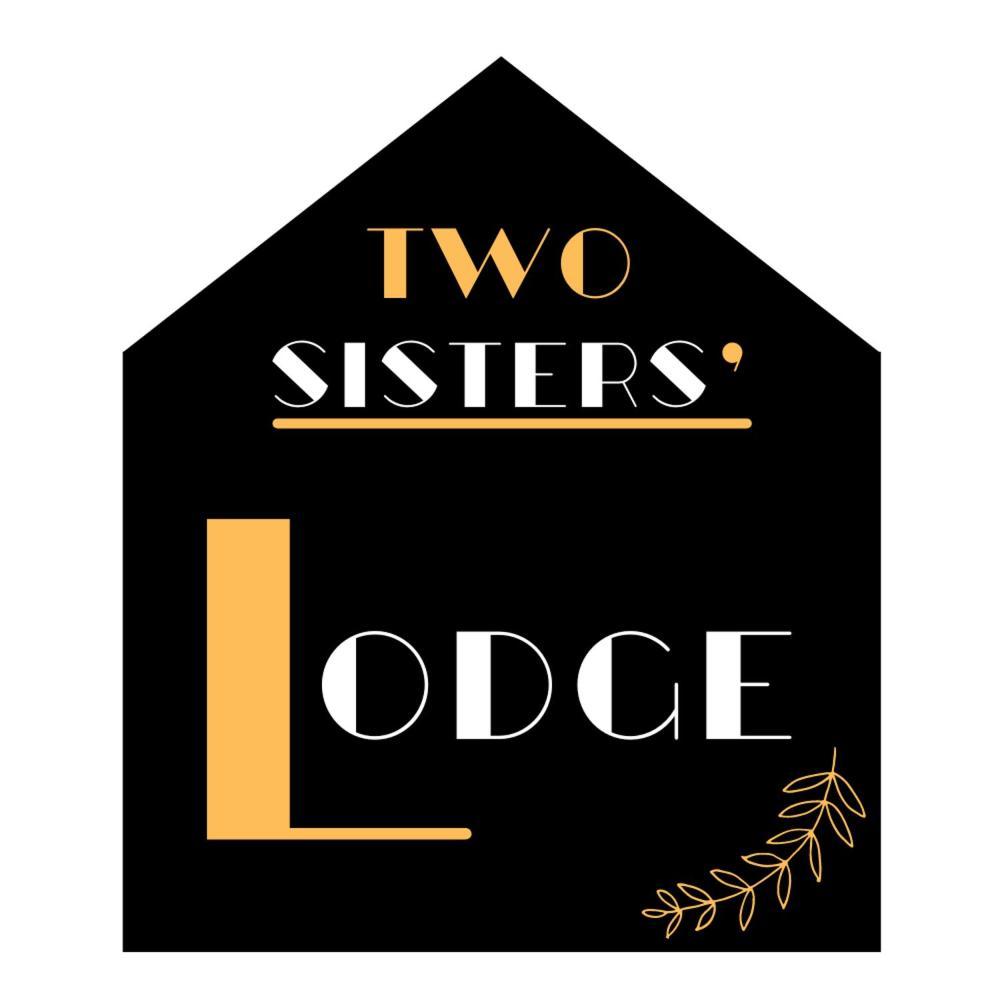 Two Sister'S Lodge Ла-Рош-ан-Арден Экстерьер фото